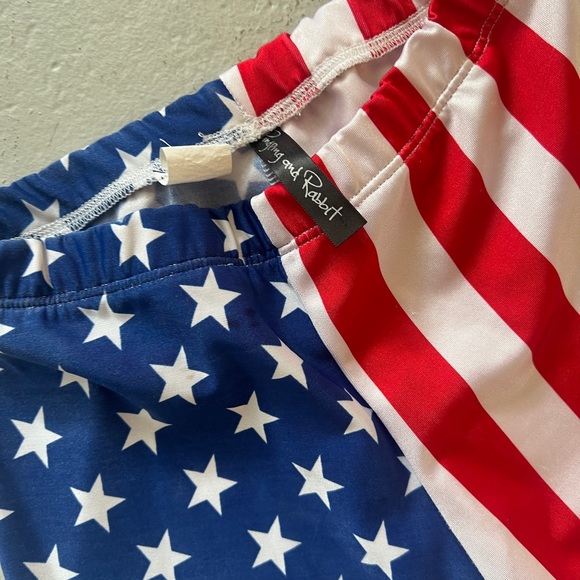 Ping Ping & Rabbit American Flag Leggings - Picture 2 of 2